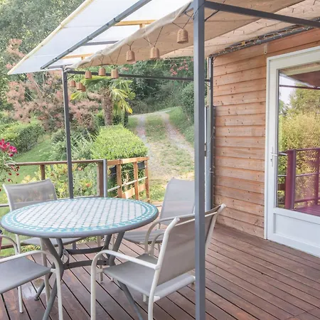 Lodge Le Sur Pilotis